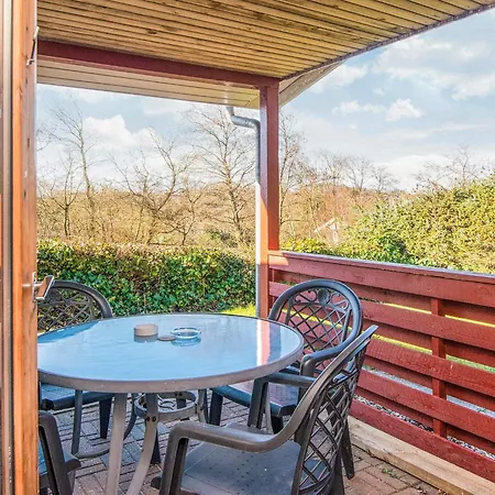 6 Person Holiday Home In Struer-By Traum * Struer